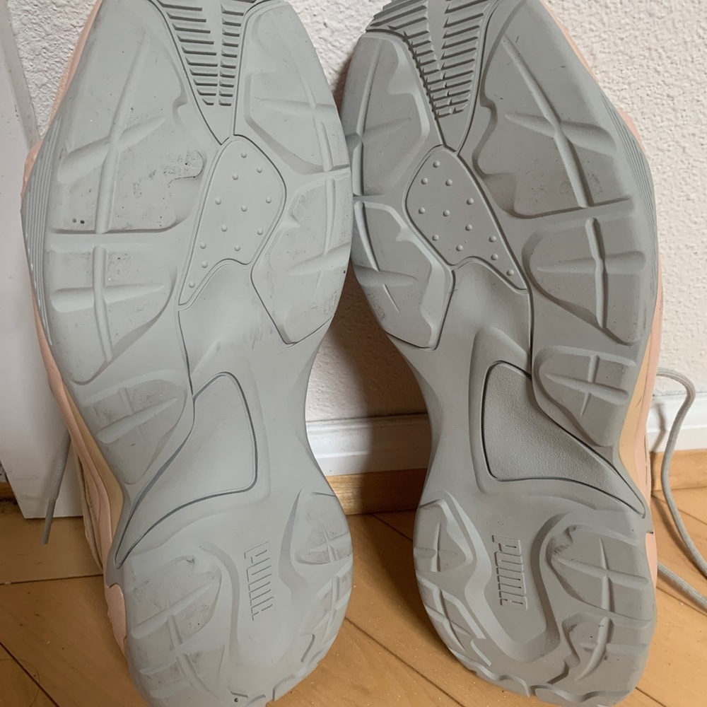 Puma - Picture 5 of 5